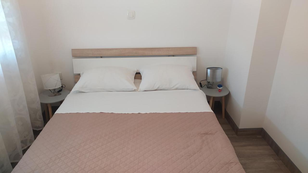 Apartman Greta Sukošan Kültér fotó