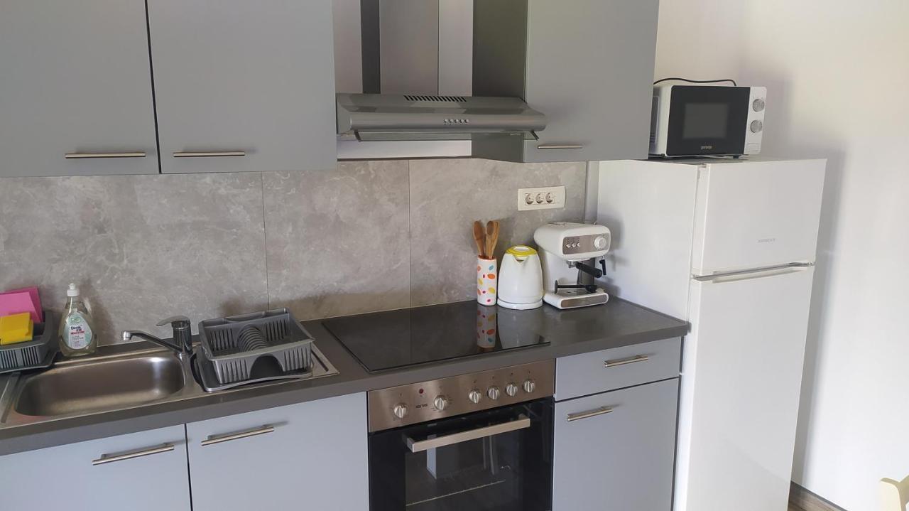 Apartman Greta Sukošan Kültér fotó