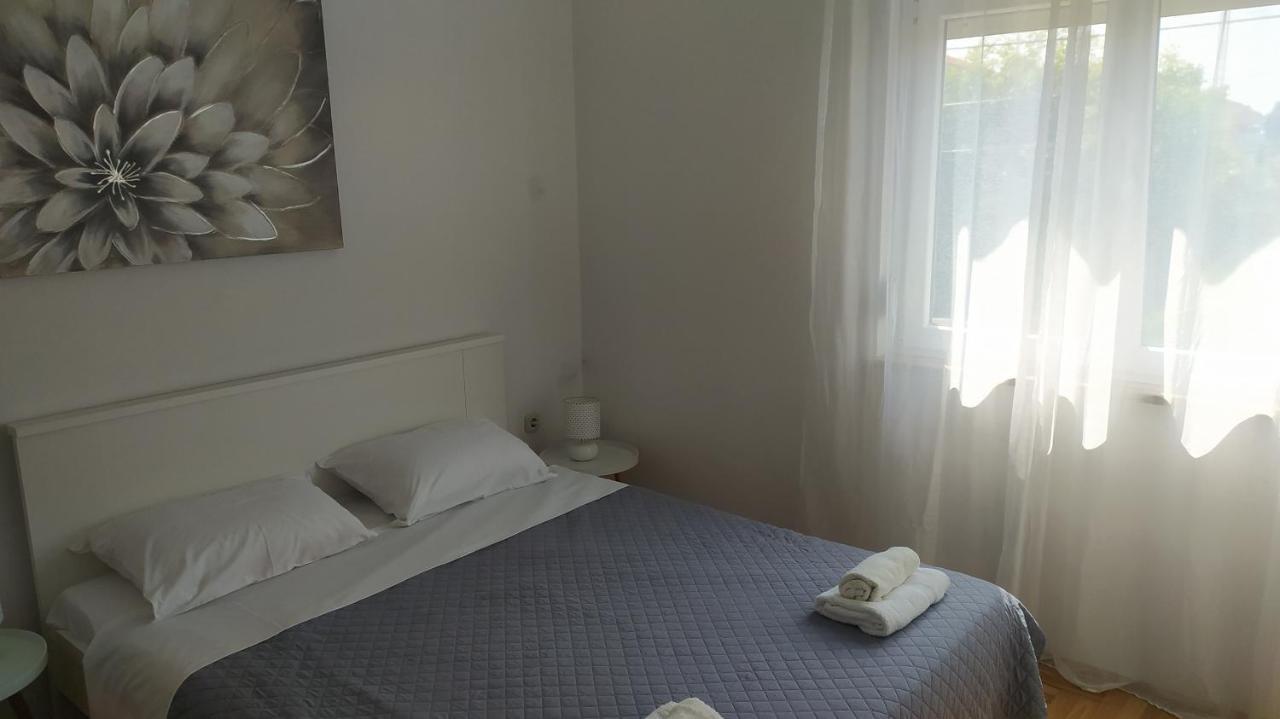 Apartman Greta Sukošan Kültér fotó